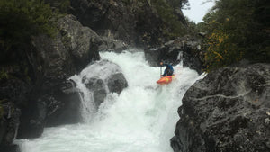 Exploring the upper canyons of the Río Puesco